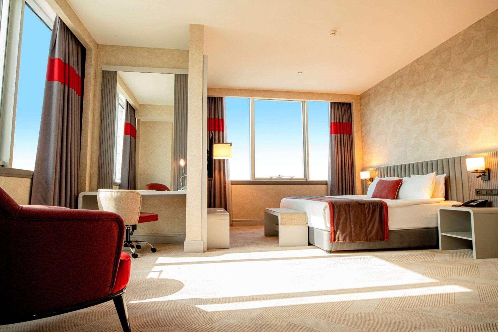 Ramada By Wyndham Diyarbakir Hotel Exterior photo