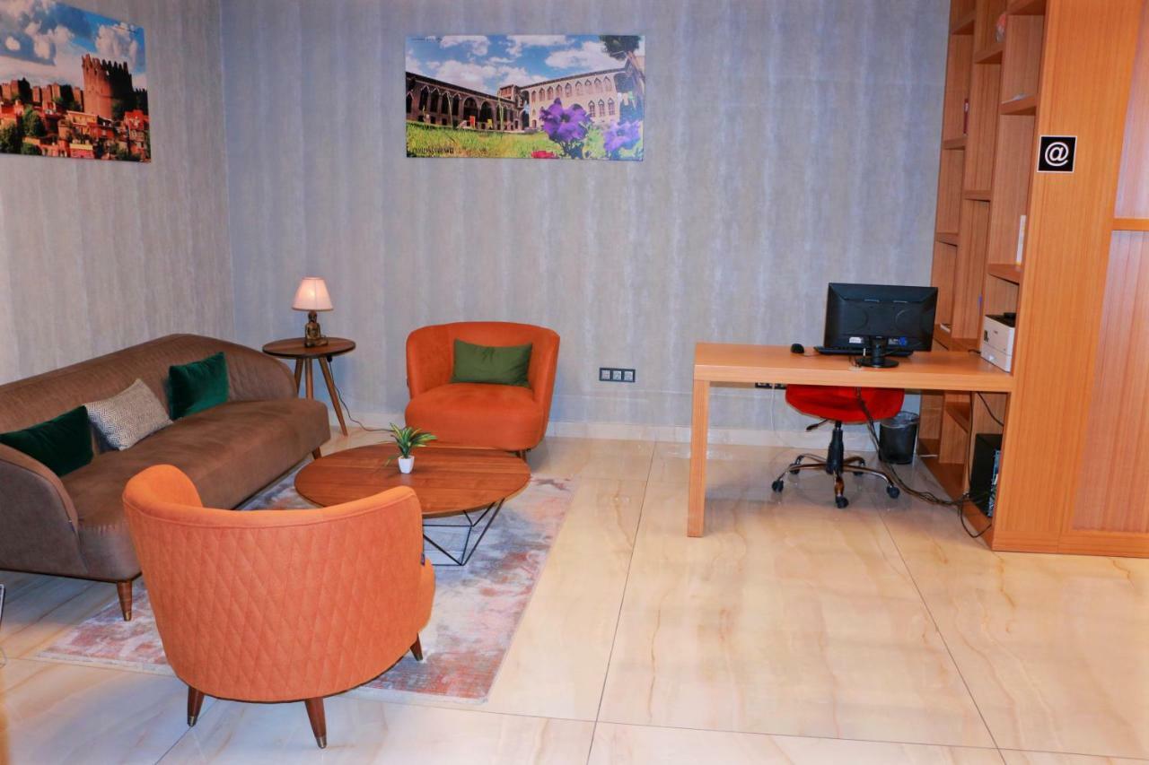 Ramada By Wyndham Diyarbakir Hotel Exterior photo